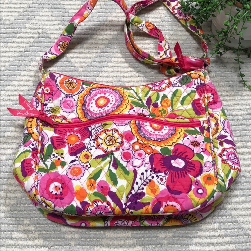 Vera Bradley saddlebag - Picture 2 of 8